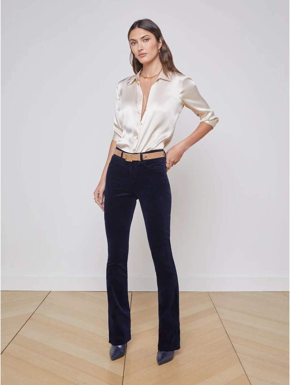 L'AGENCE Stevie High Rise Straight Jean in Galactic Navy Blue Velvet Flare Sz 27